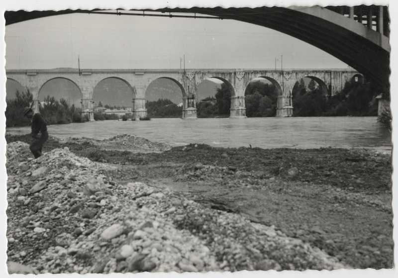 Fiume Isonzo, greto. Cantiere di bonifica